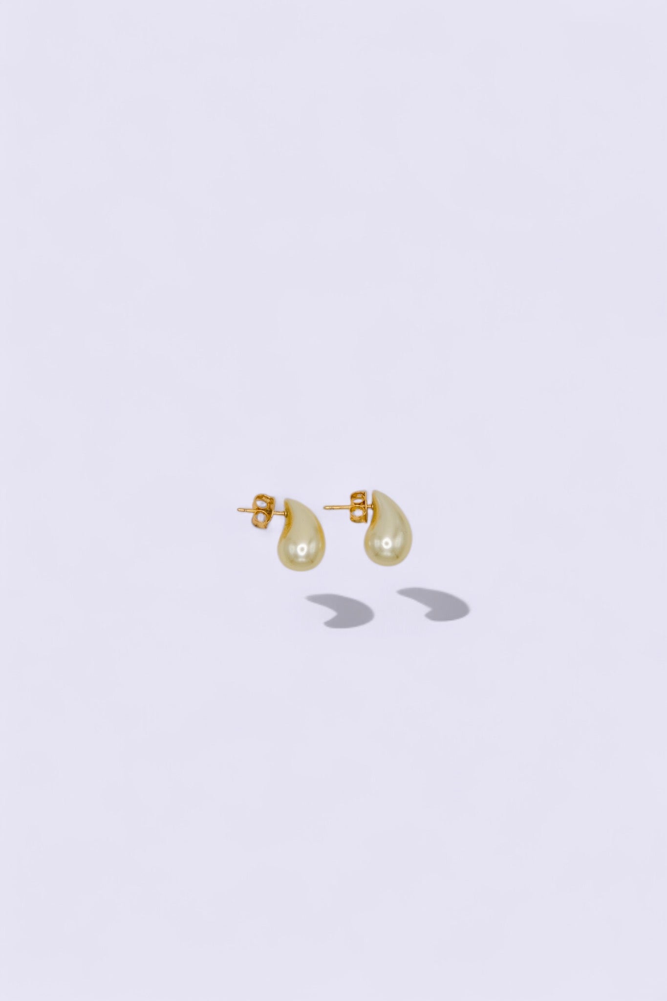 Perla en forma de Gota Earring