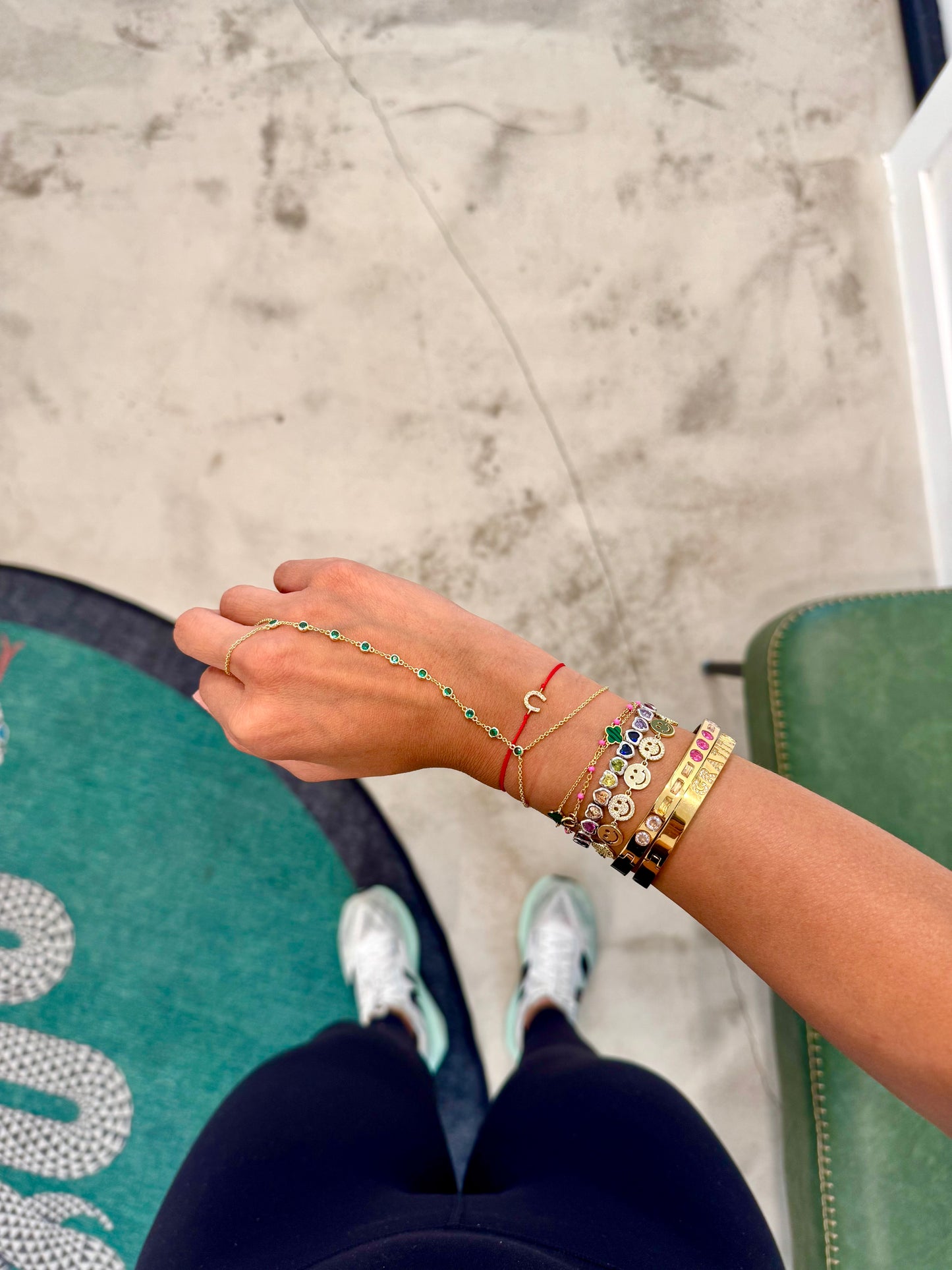 Esmeralda Hand Chain