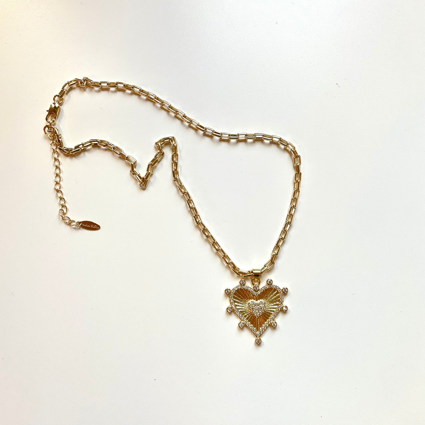 Corazón Hana Necklace
