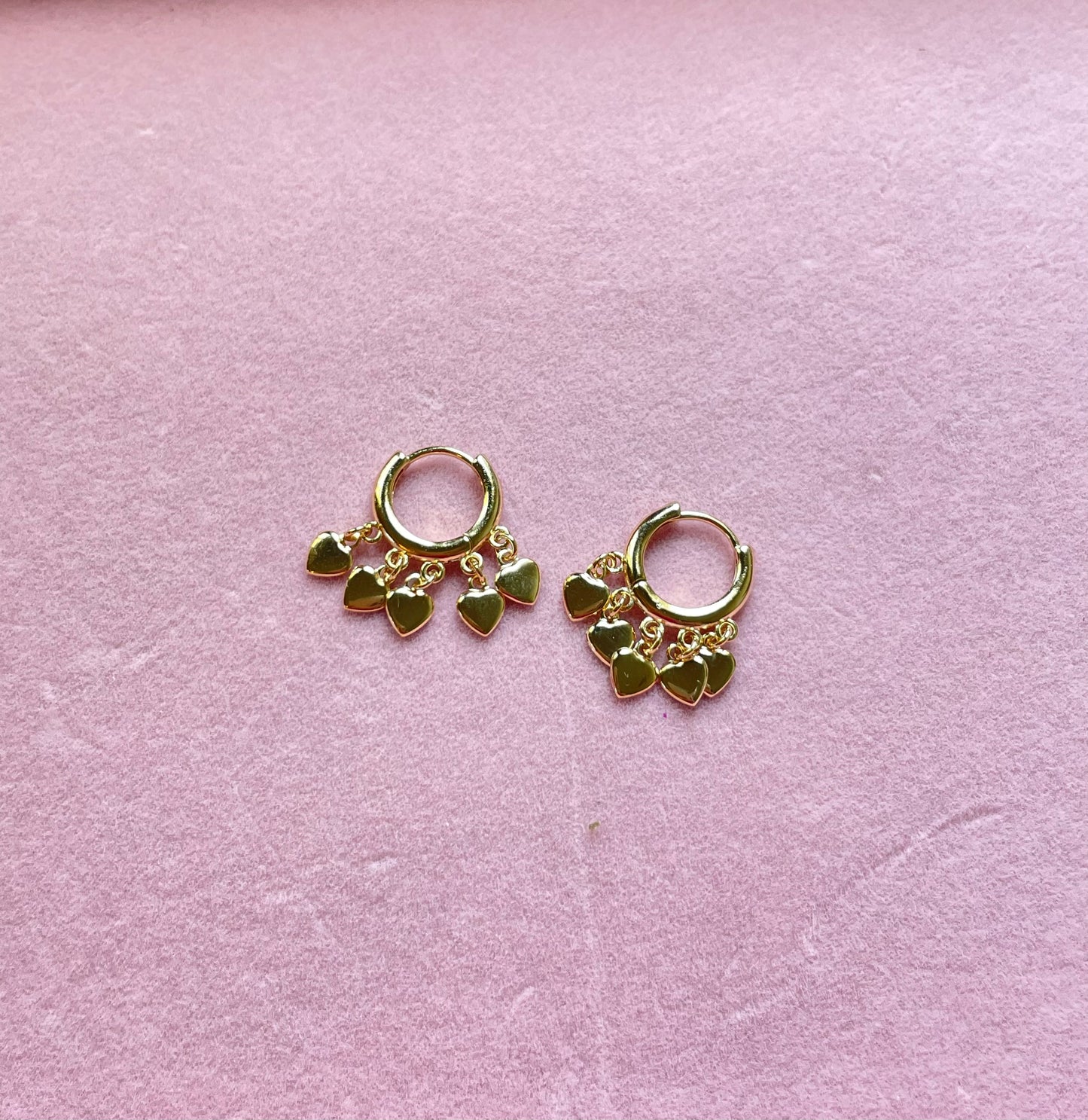 Juli earring (corazones)
