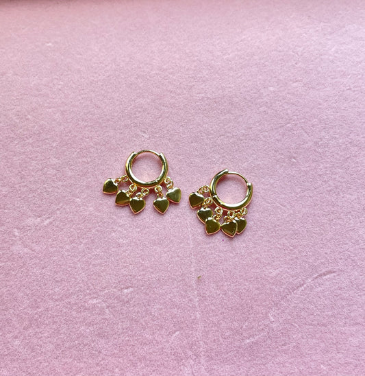 Juli earring (corazones)
