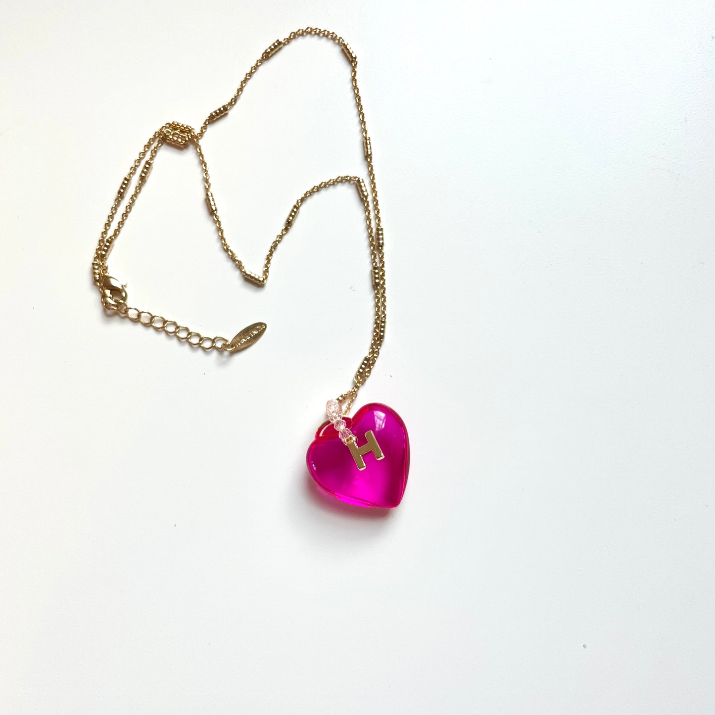 Amour Necklace (Fucsia)